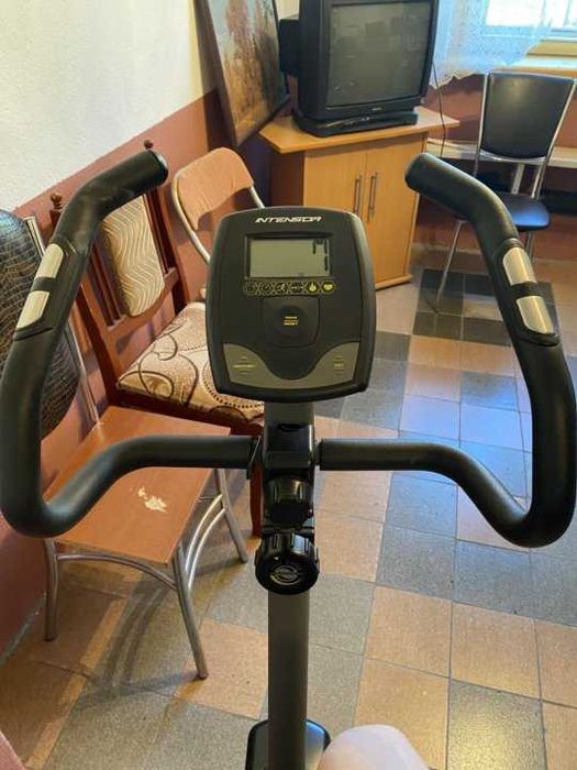 Магнитный велотренажер Intensor