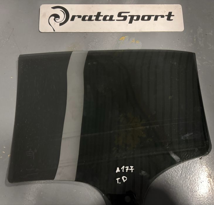 Vidros traseiros Mercedes classe A w177