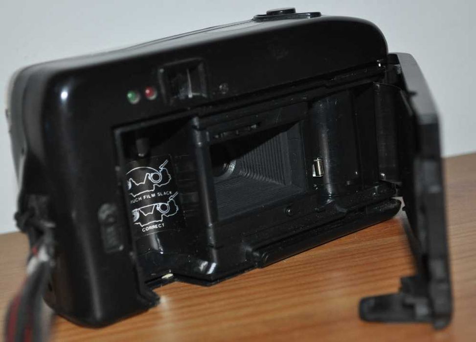 Aparat fotograficzny - analogowy, na kliszę - WIZEN F3.5 Novacam I