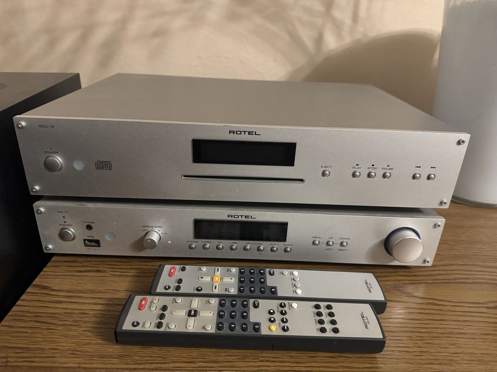 Komplet Rotel RA-11 RCD-12 kolumny B&W