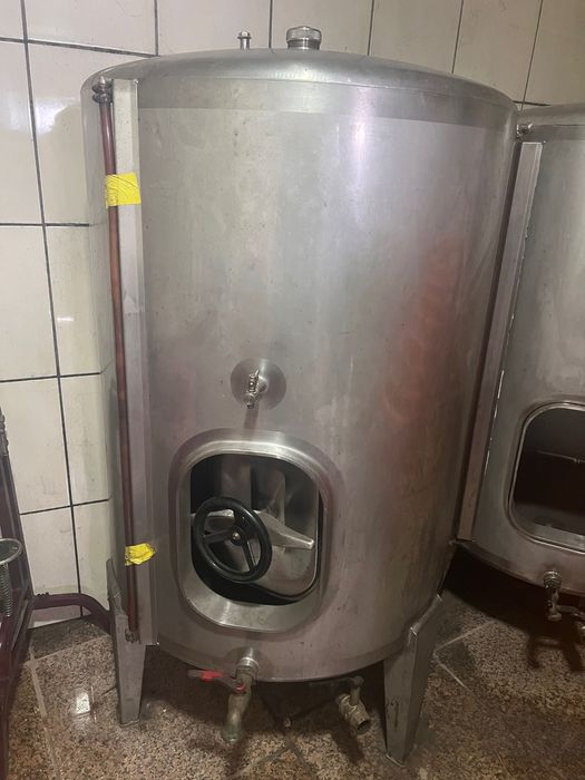 Pipas de inox para vinho