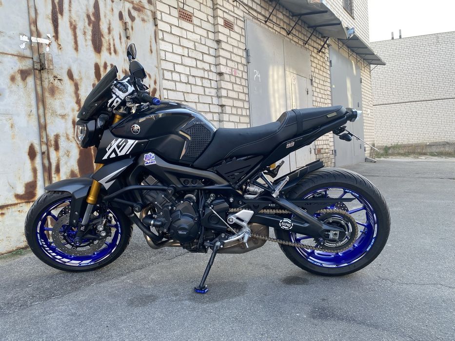 Прдам мотоцикл ямаха мт09