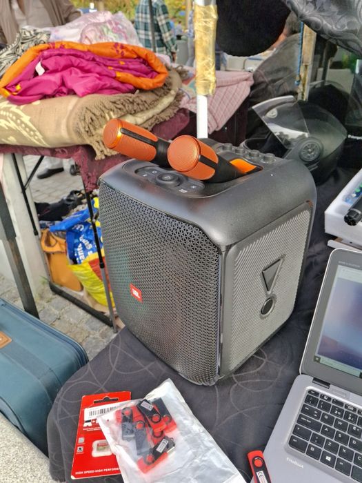 Coluna JBL - Encore - 100W + 2 microfones
