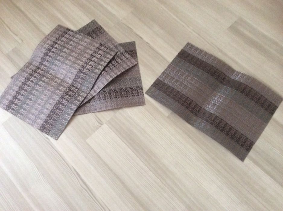 Продаются коврики ( салфетки) и прихватки для горячего