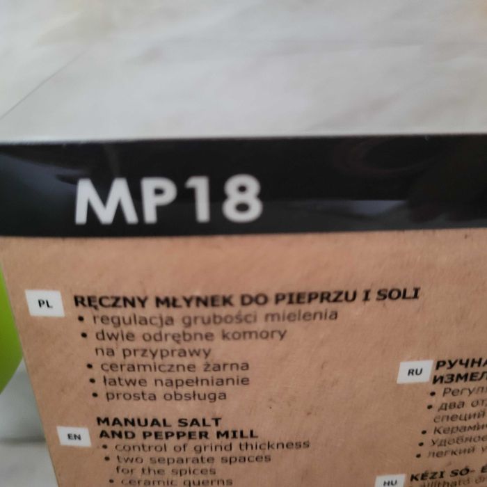 Młynek do pieprzu i soli