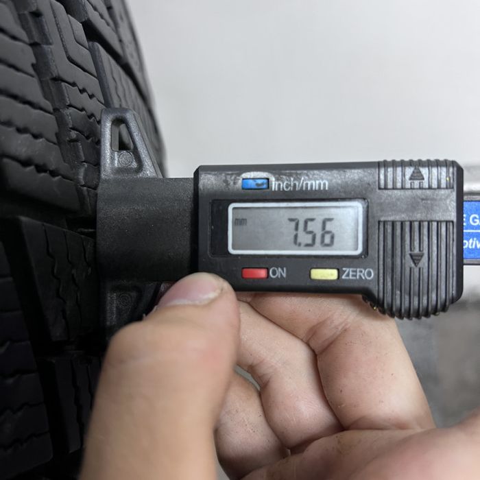 2шт зима 215/55/R17 2021р 7,5мм Goodyear Ultra Grip Ice Arctic