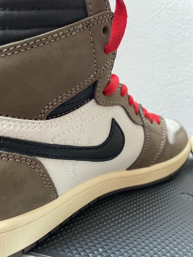 Travis Scott x Nike Air Jordan 1 High OG TS SP