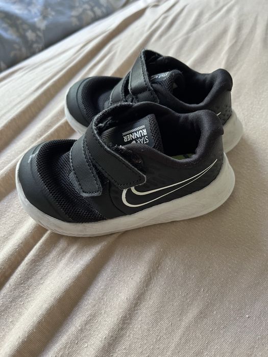 Nike gofast 22 lekkie buty sportowe dziecięce