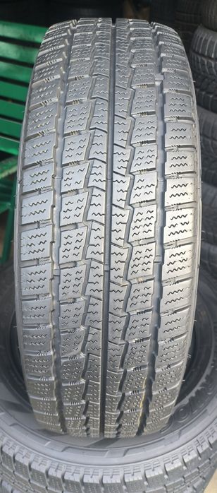 Резина 215.70.R16C.Ціна вказана за 1 шт.