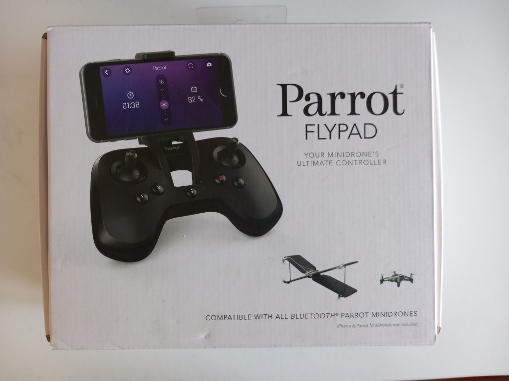 Drone Parrot Swing