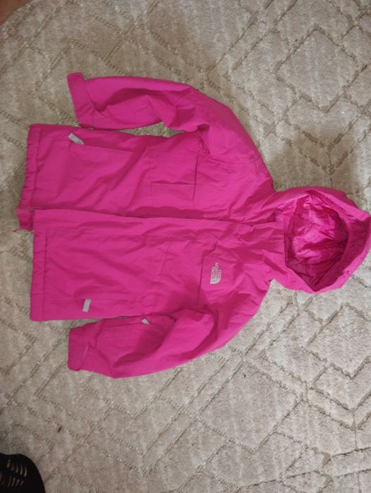 Курточка nike the norhs face разные на 5-6лет