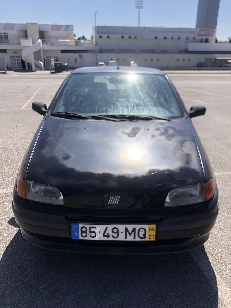 Fiat Punto. Pronto para fazer muitos km