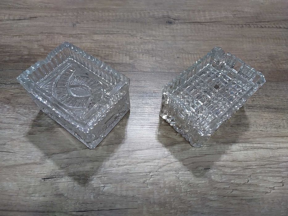 Popielniczki/papierośnice/ szkatułki. Kryształy PRL