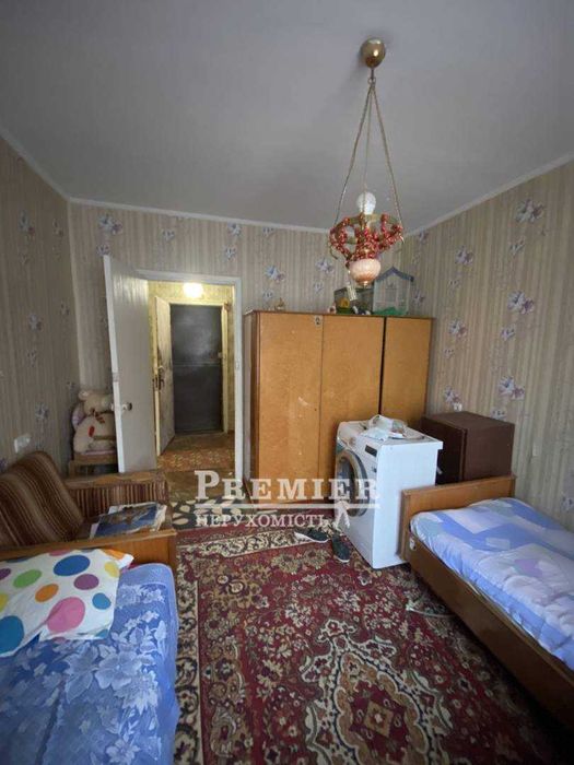 Продам двухкімнатну квартиру на Семена Палія