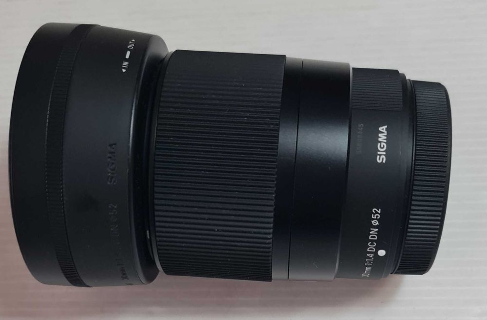 Fujifilm / Sigma 30mm 1.4 tudo caixa original pouco uso na caixa