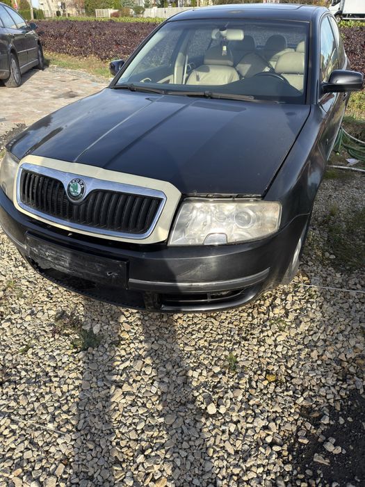 Skoda superb wszystkie czesci maska drzwi lampy zderzak blotnik