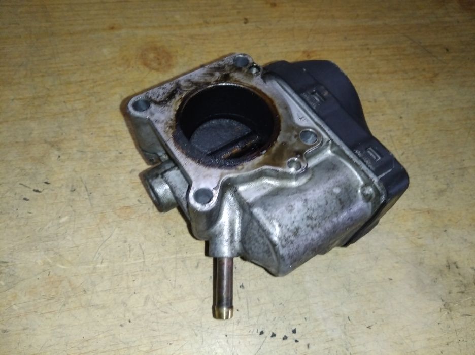 Golf 4 Bora Leon I Toledo II 1.4 16v przepustnica 036.133.062 i in