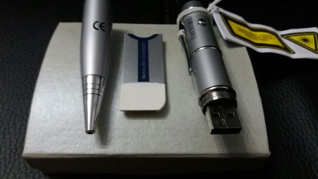 Esferográfica com Pen USB Nova