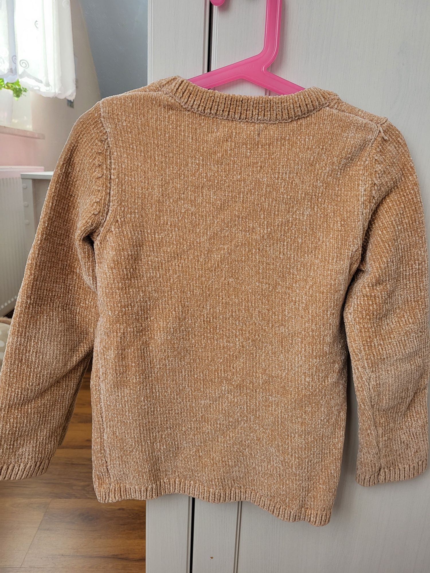 Szenilowy sweterek Sinsay r. 122