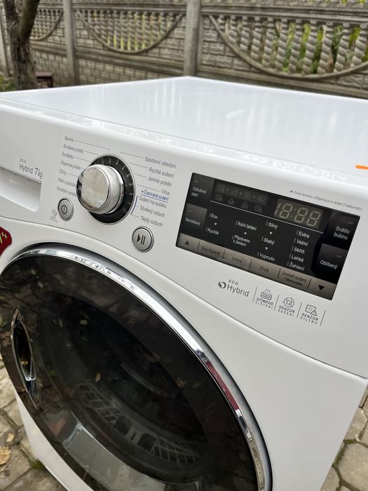 Сушильна машина LG Eco Hybrid 7 кг