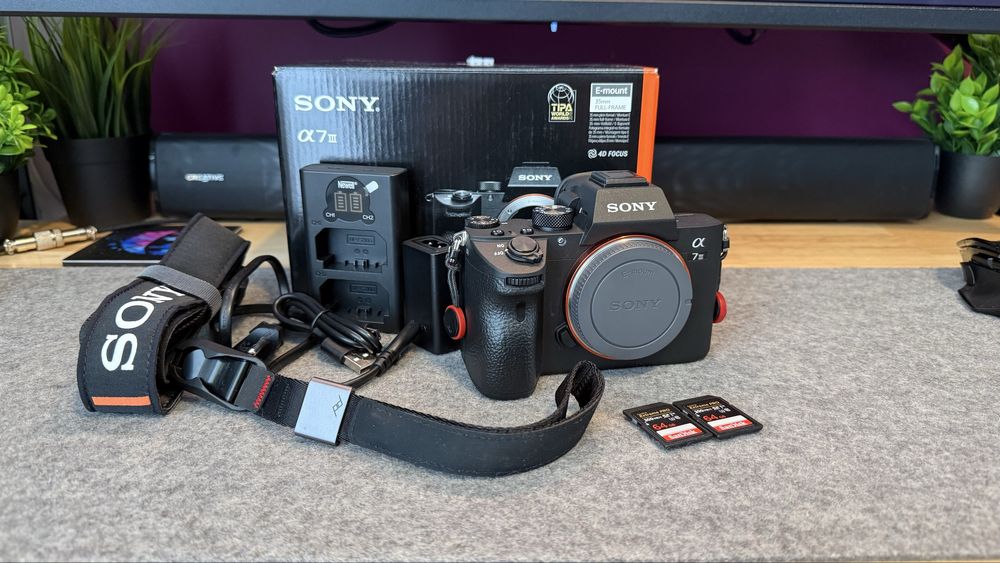 Aparat Sony a7 iii body dodatki gwarancja 4tys zdjec