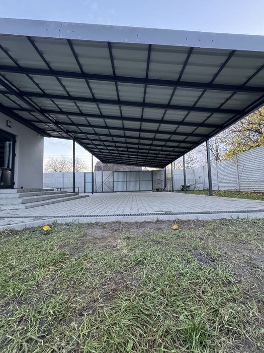 Навесы для авто любой сложности, из металла поликарбоната дерева забор