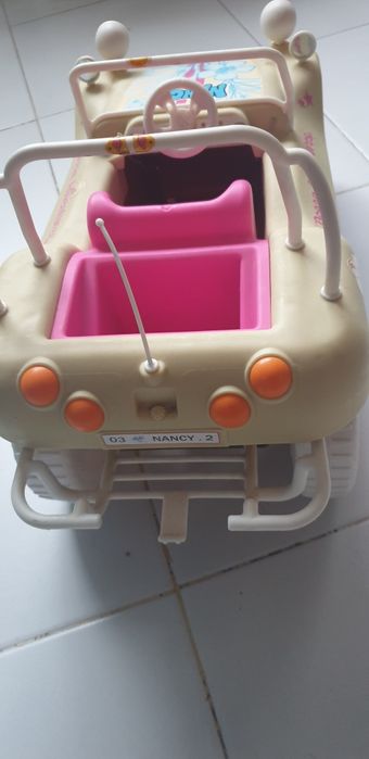 Jipe ocean adventures para boneca Nancy esta novo