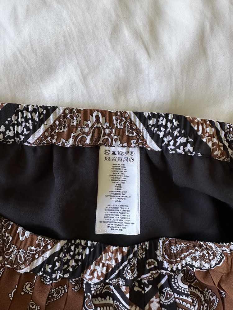 Saia maxi Michael Kors plissada com estampado