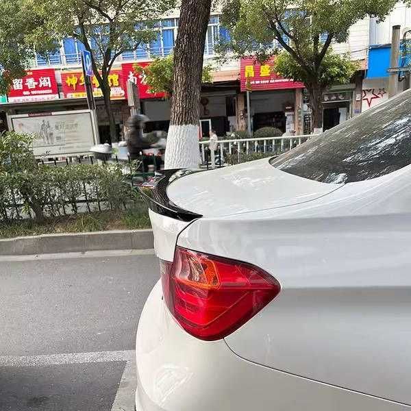 Спойлер M4 стиль на BMW F30 — агресивний спортивний вигляд