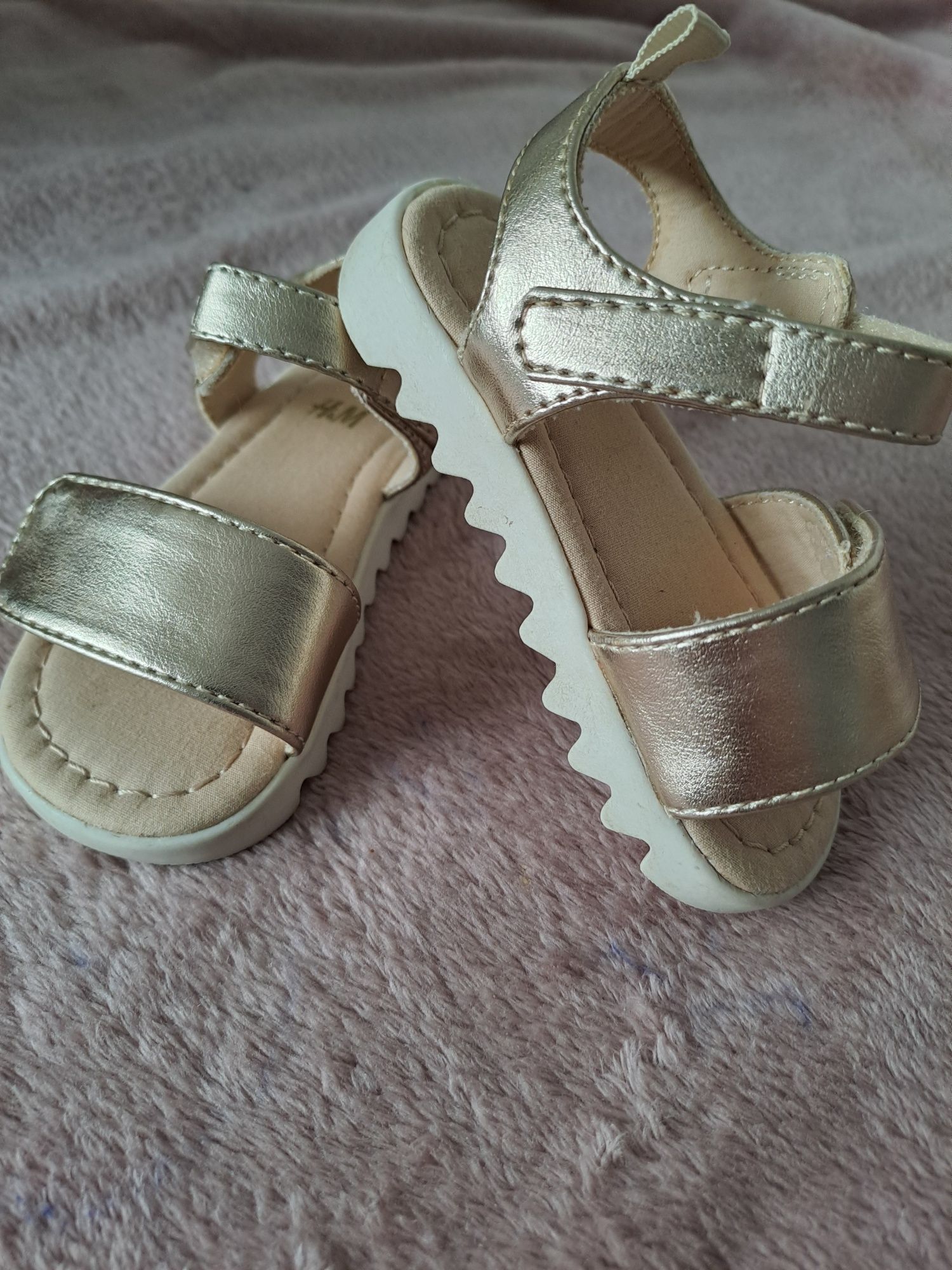 Sandałki zlote dla dziewczynki  H&M