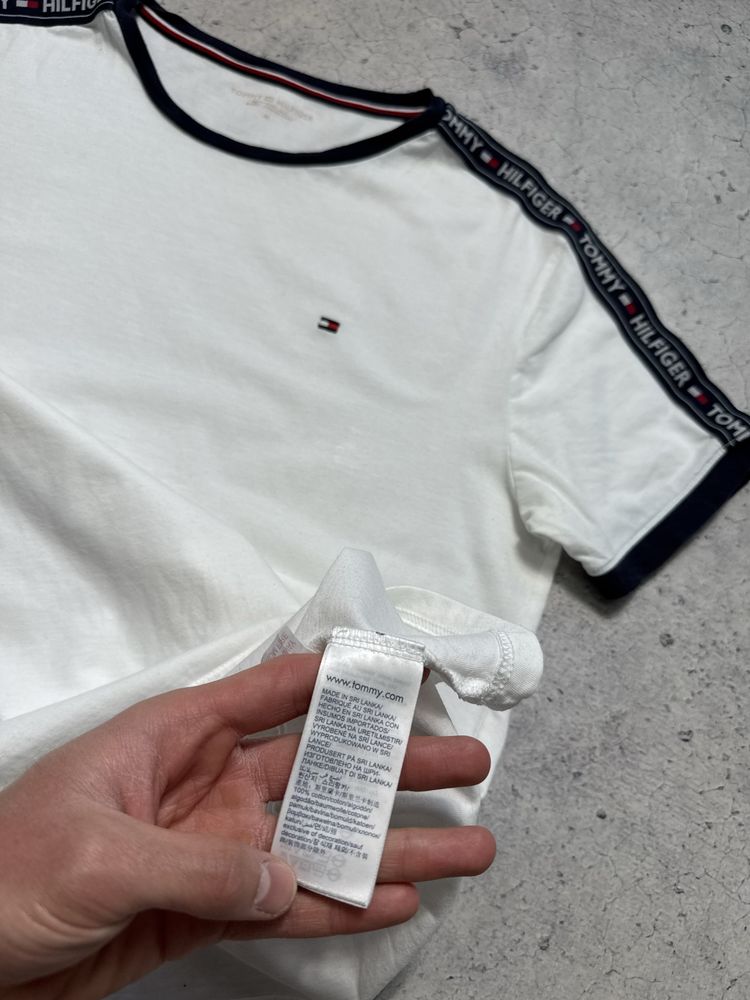 Мужская Футболка Tommy Hilfiger С Лампасами Оригинал Размер M