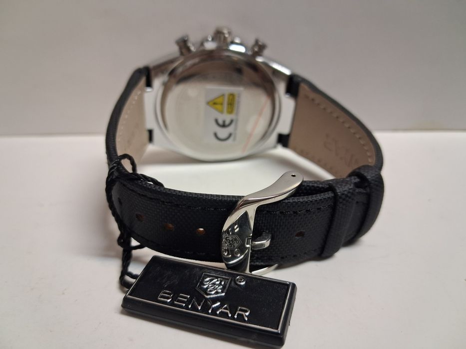 Męski zegarek kwarcowy