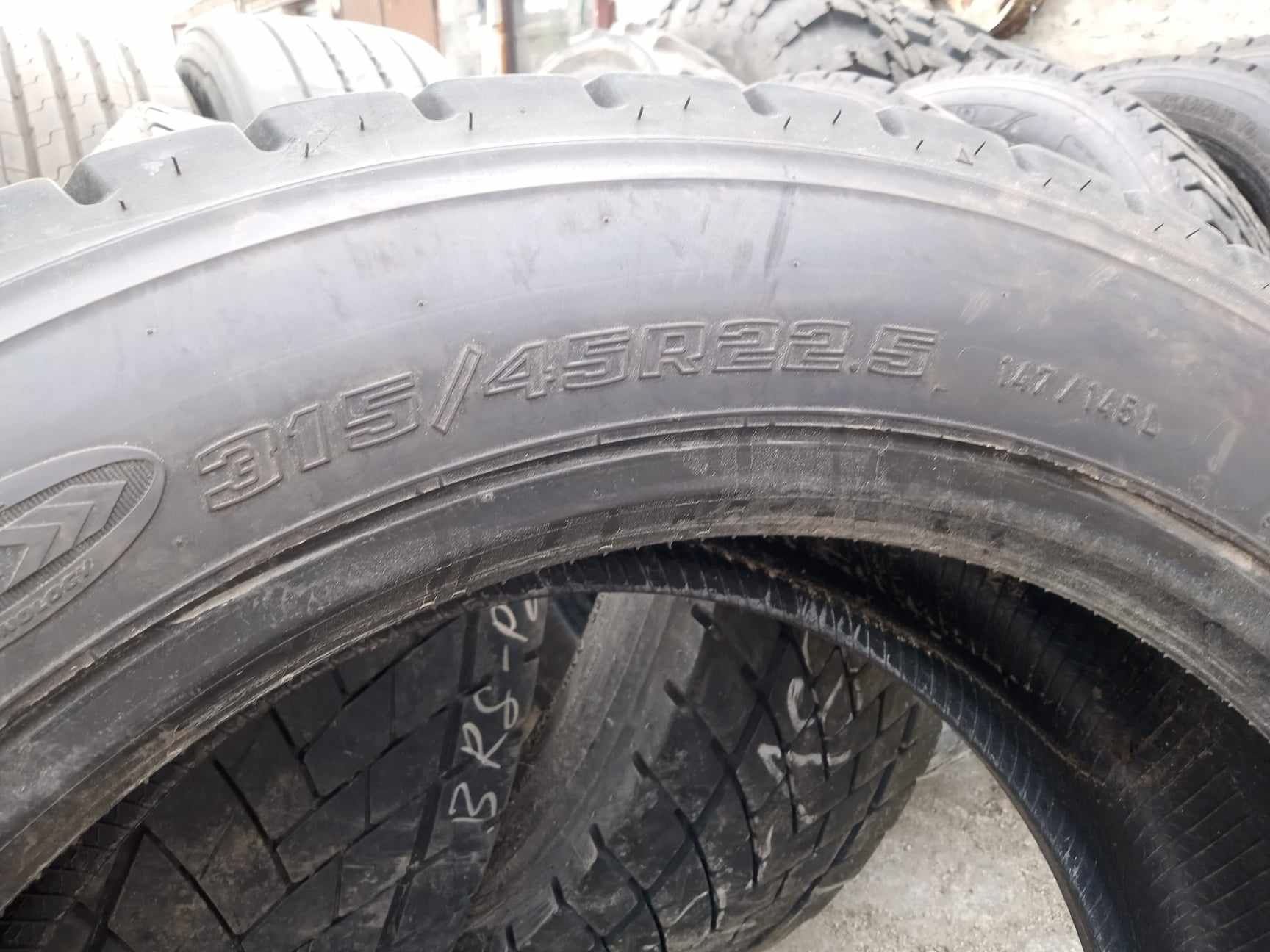 Opony 315/45 R22.5 goodyear