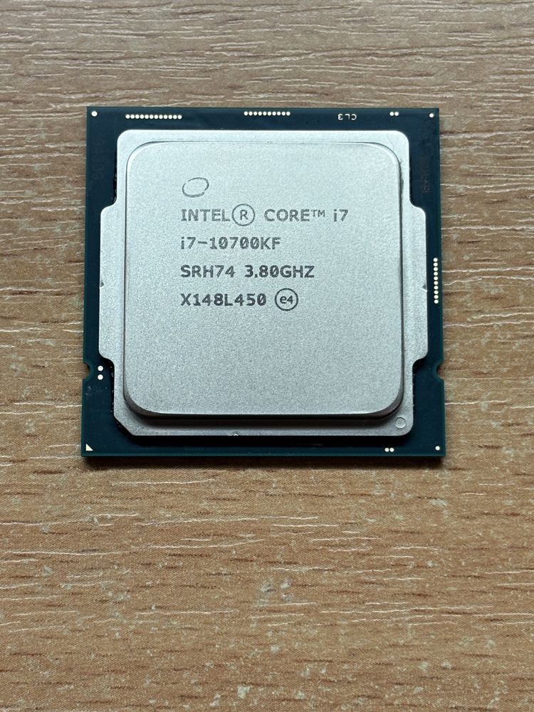 Процесор Intel core i7-10700KF