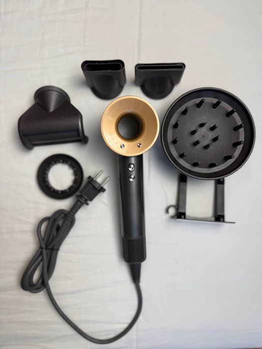 Фен нового покоління з 5 насадками!