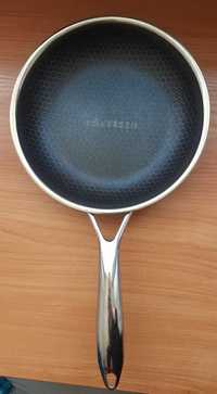 Patelnia tradycyjna Kohersen Black Cube 20 cm non-stick