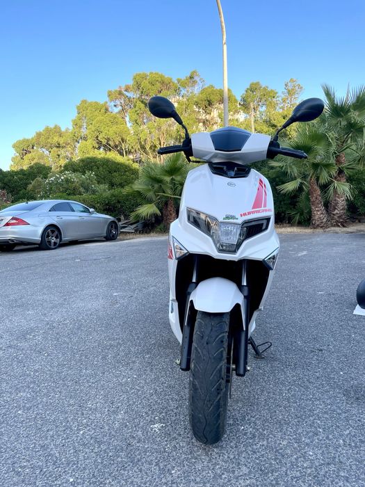 Moto kewaay 50cc ano 2024
