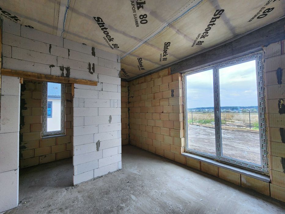Вітаю! Продам будинок 90 м2, 100 м2, 5.5 соток ділянка.