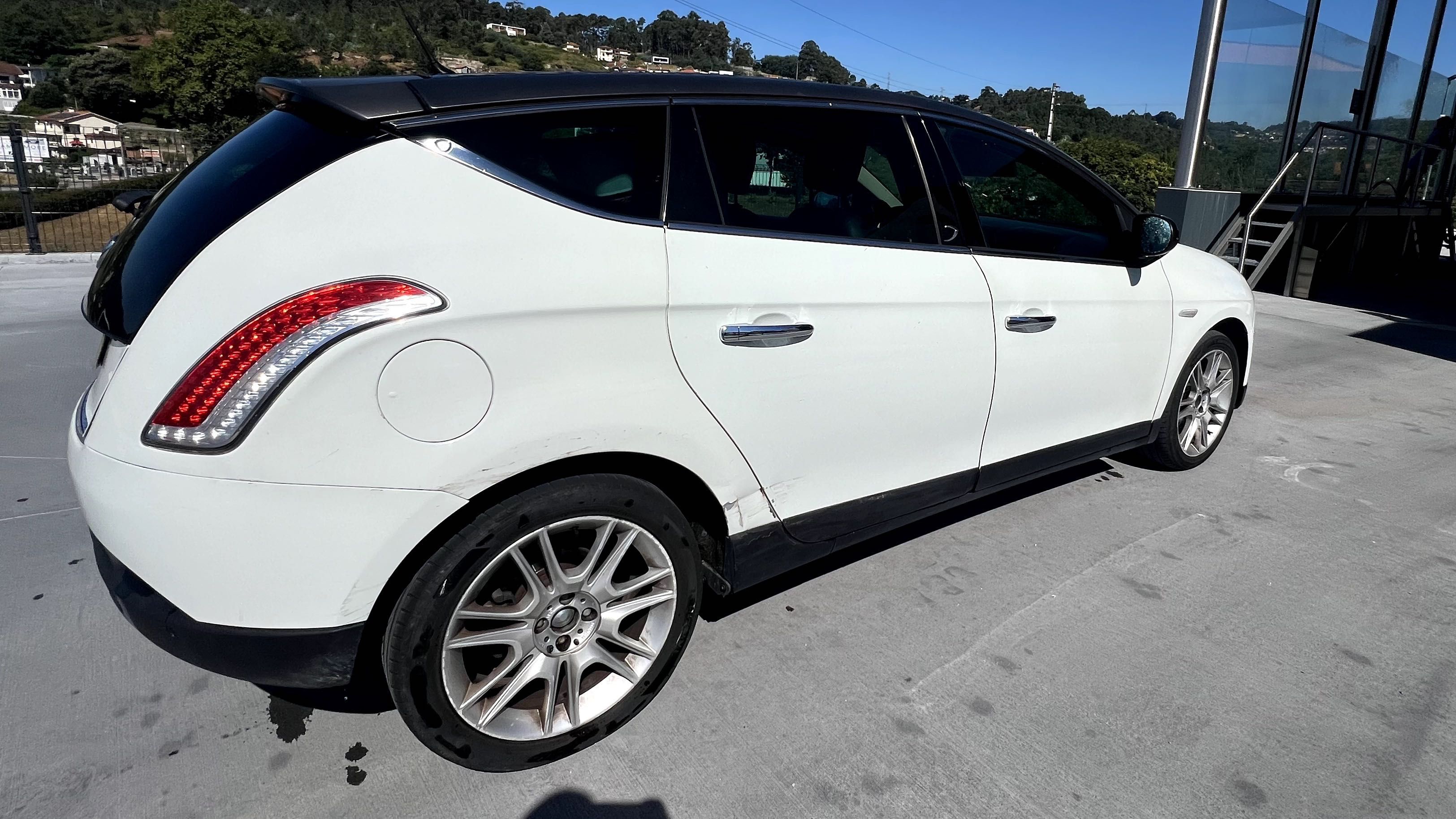 Lancia delta 1.6 M-Jet de 09