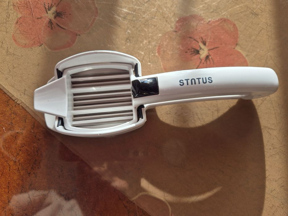 Krajalnica ręczna do warzyw, owoców, jajek, pieczarek i serów