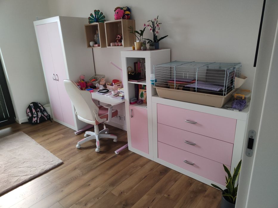 Meble dla dziewczynki