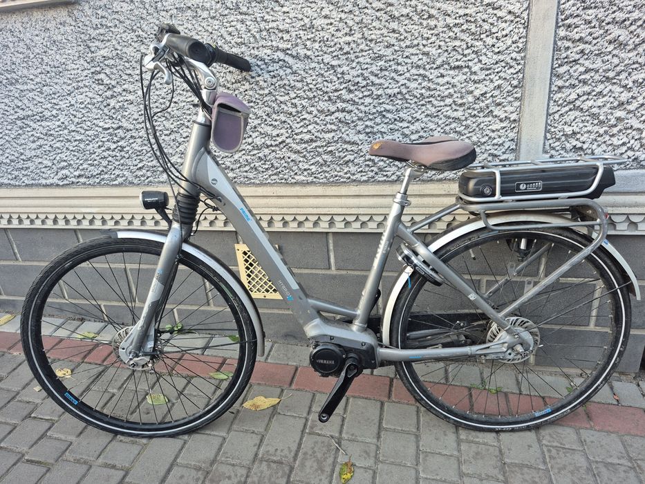 Електровелосипед Giant