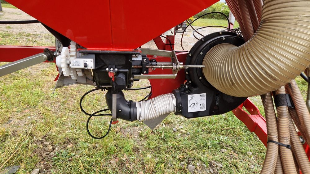 Siewnik pneumatyczny Kverneland DA