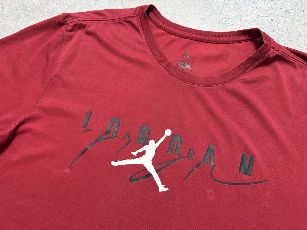 Мужская Футболка Nike Air Jordan Оригинал Идеал Размер M-L Big Swoosh