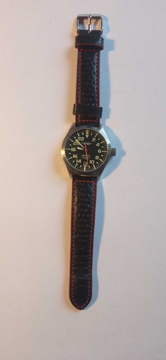 Zegarek AVIATOR z 24H tarczą - używany