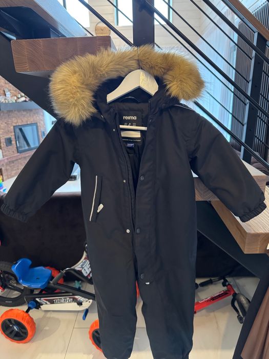 Продам зимовий комбінезон Reima