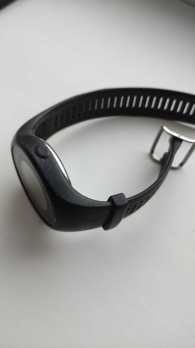 Спортивний годинник Polar M200