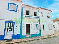 Casa adosada en venta en la Zona histórica de Silves