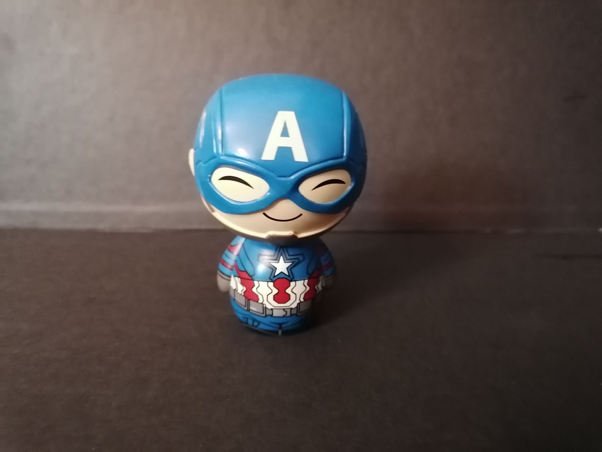 Figura Funko Pop Capitão América da Marvel
