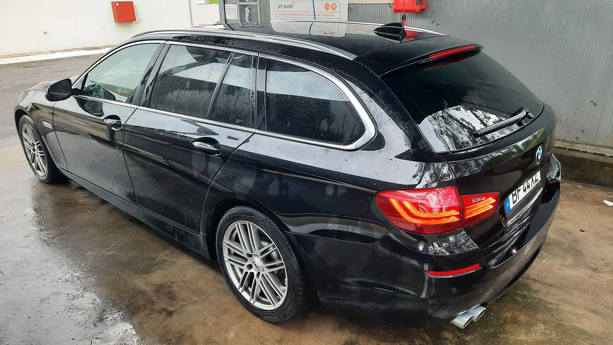 BMW 525D Sport Touring 218cv Cx. Auto/Bixenon